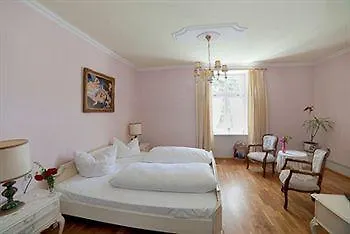 Kreuz Vendégház 3*